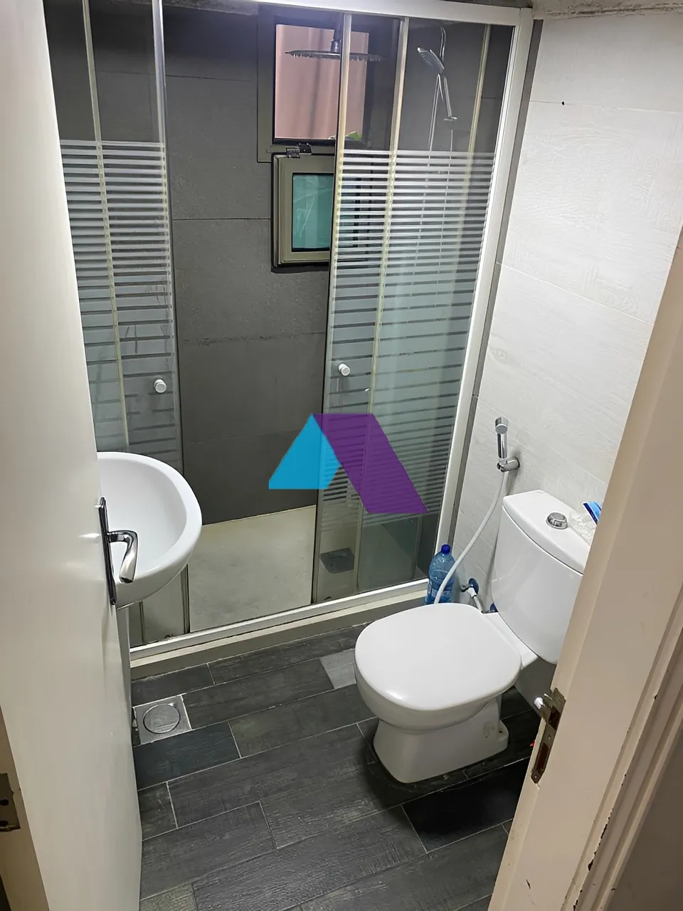 Apartment for Sale in Ras Al Naba'a