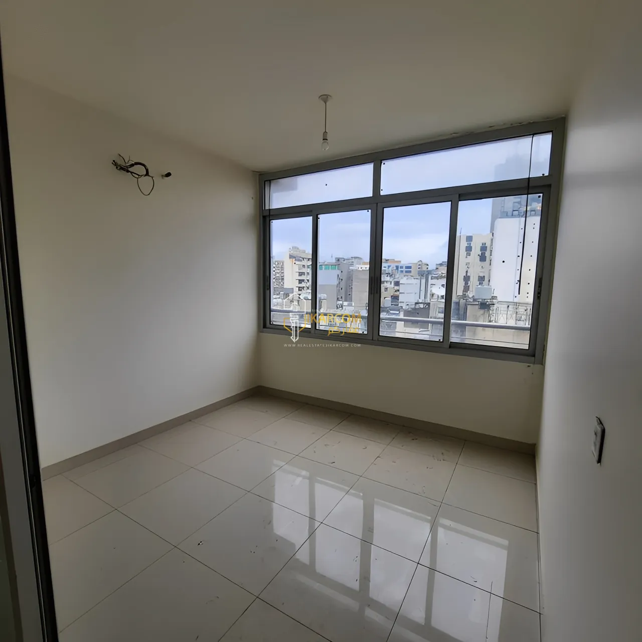 Apartment for Sale in Msaytbe - 4 bed