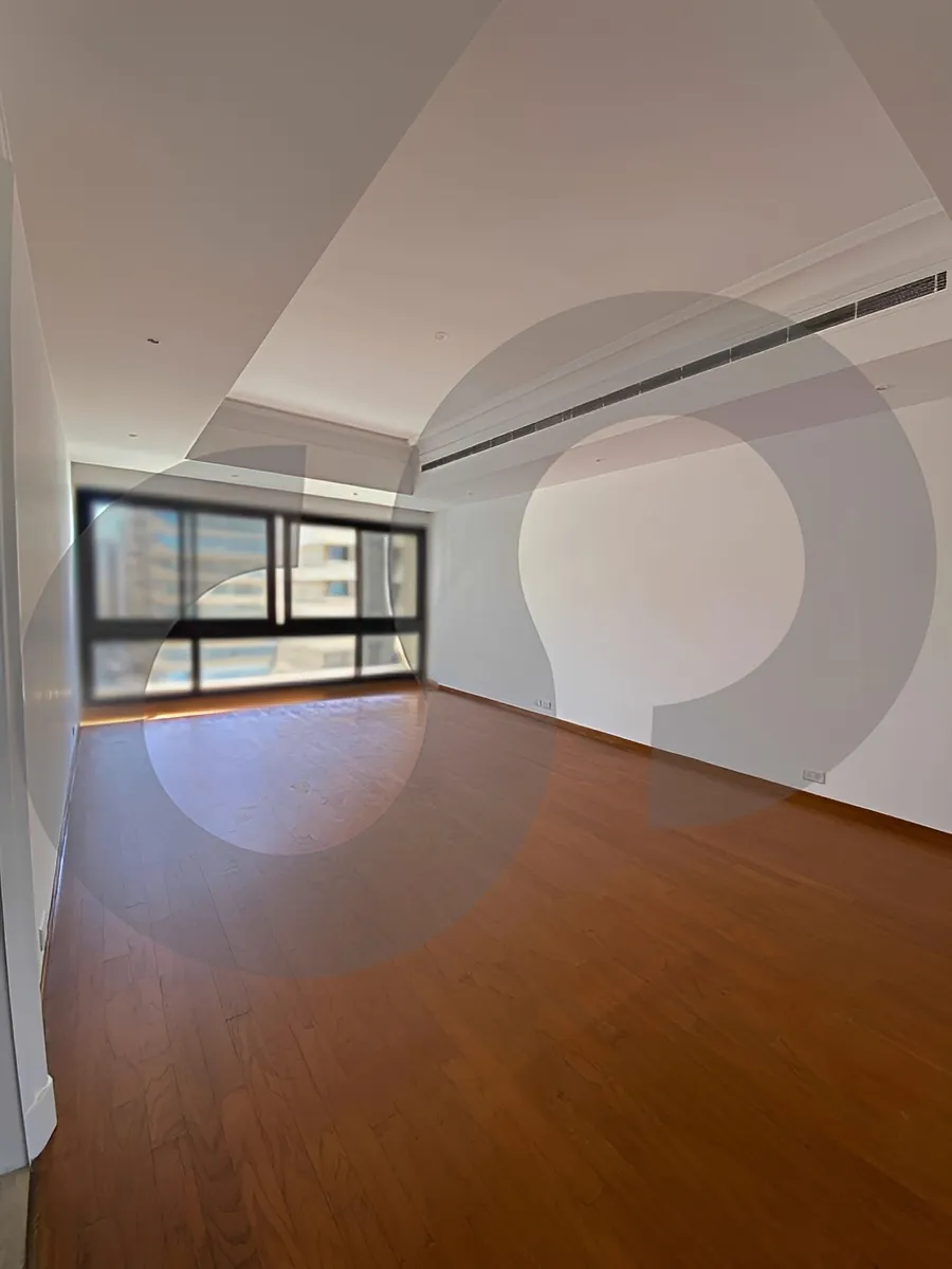 Apartment for Sale in Ramlet El Baida, Bayrut, Lebanon