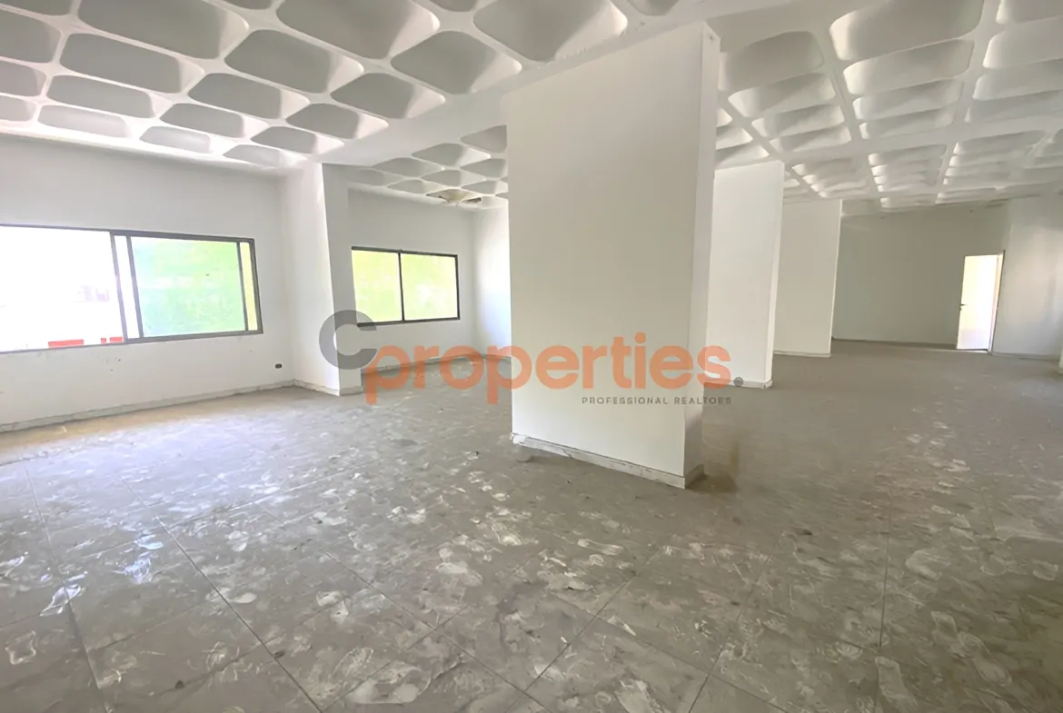 Office for Sale in Zalqa