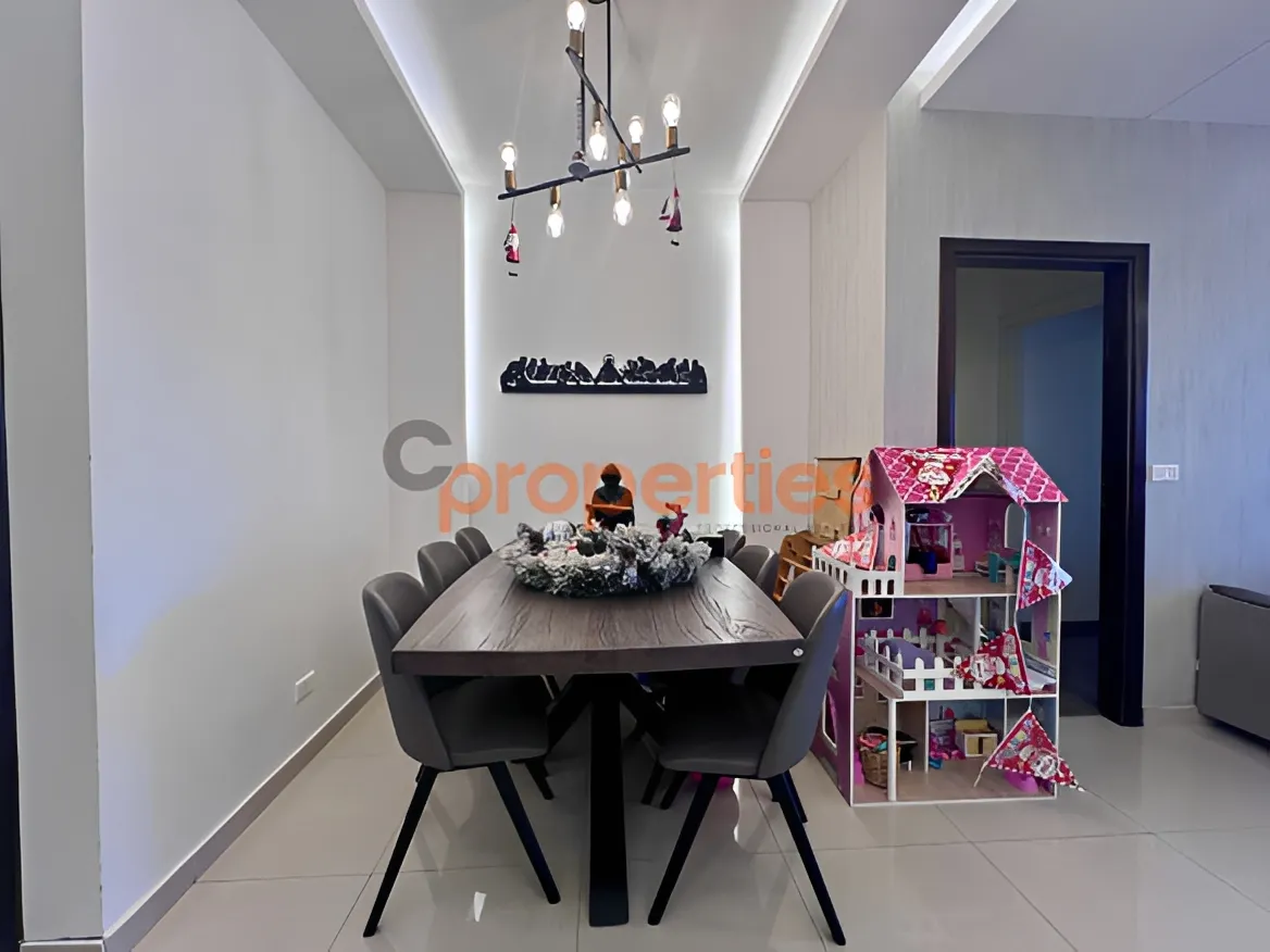 Apartment for Sale in Mar Roukouz - 2 bed, 3 bath