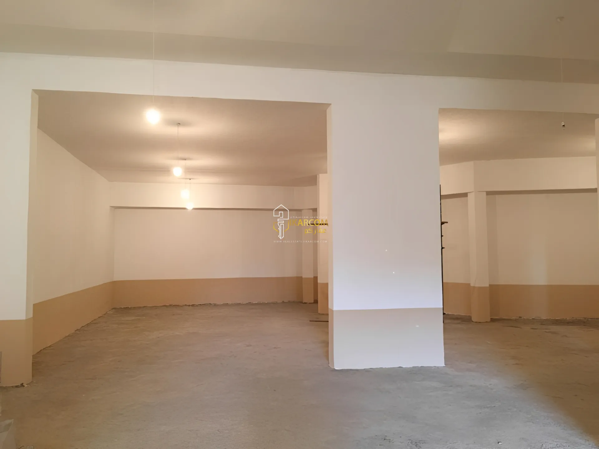 Warehouse for sale in Mansourieh