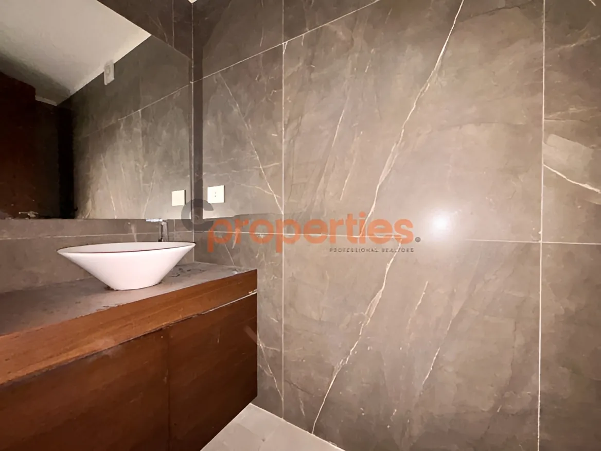 Apartment for Sale in Beit Meri - 3 bed, 4 bath