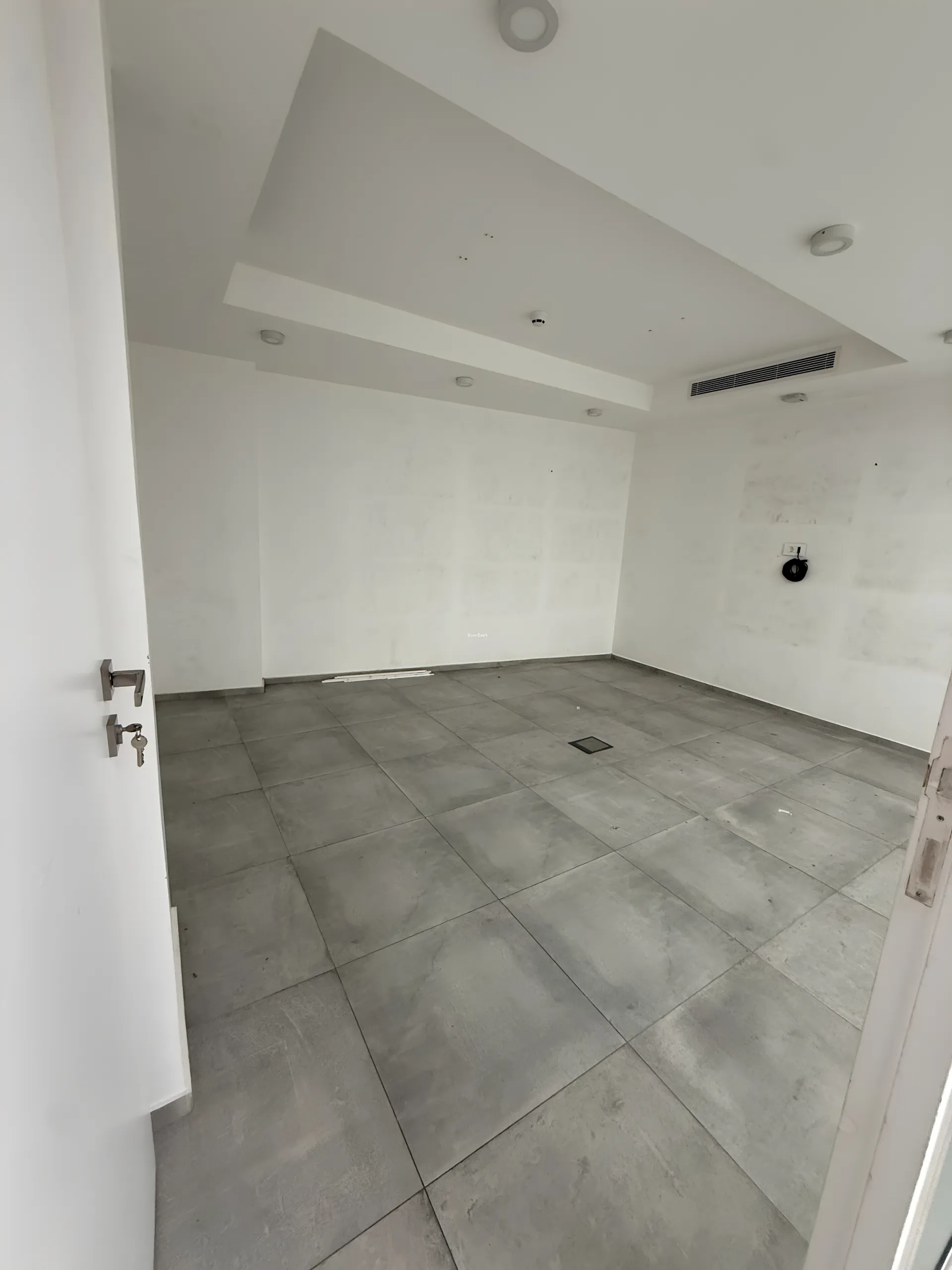 Shop for rent in Achrafieh