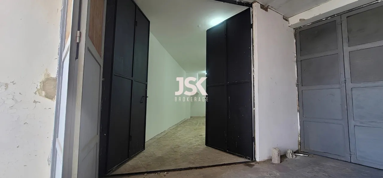 Warehouse for rent in Sehayleh