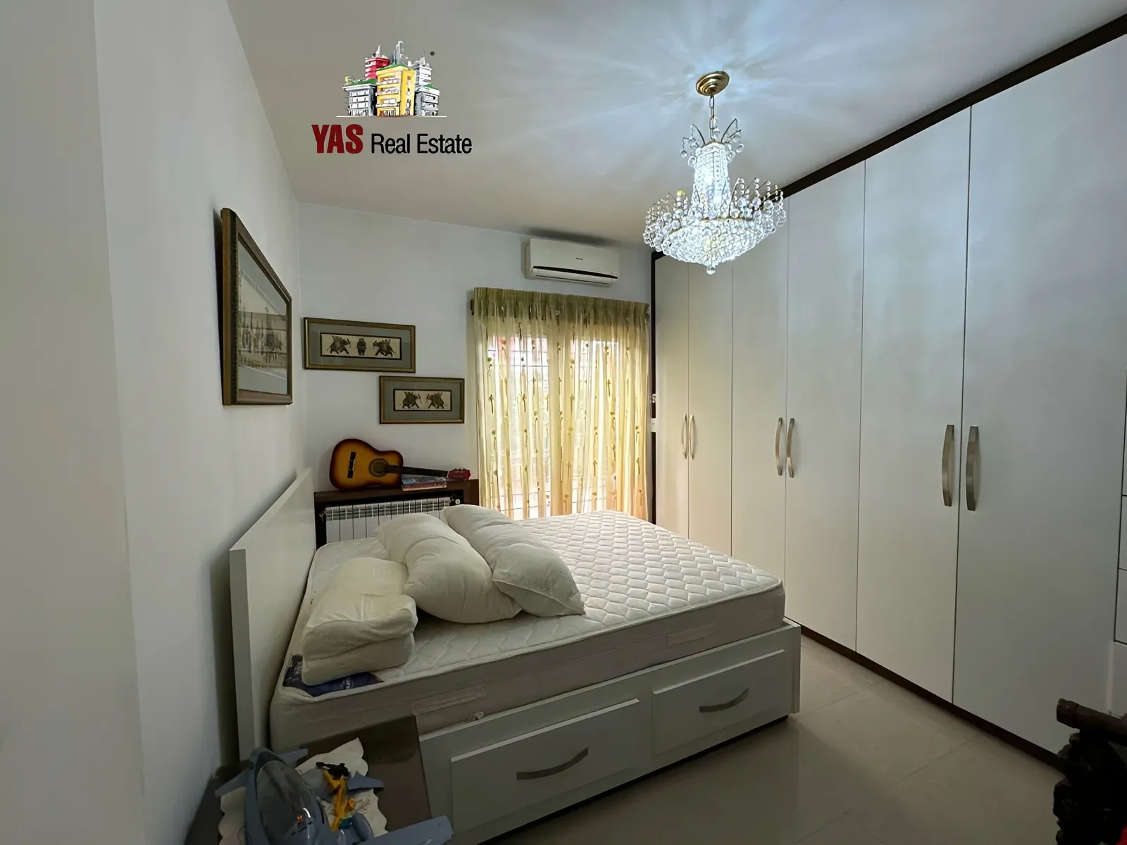 Apartment for Sale in Ballouneh - 3 bed, 4 bath
