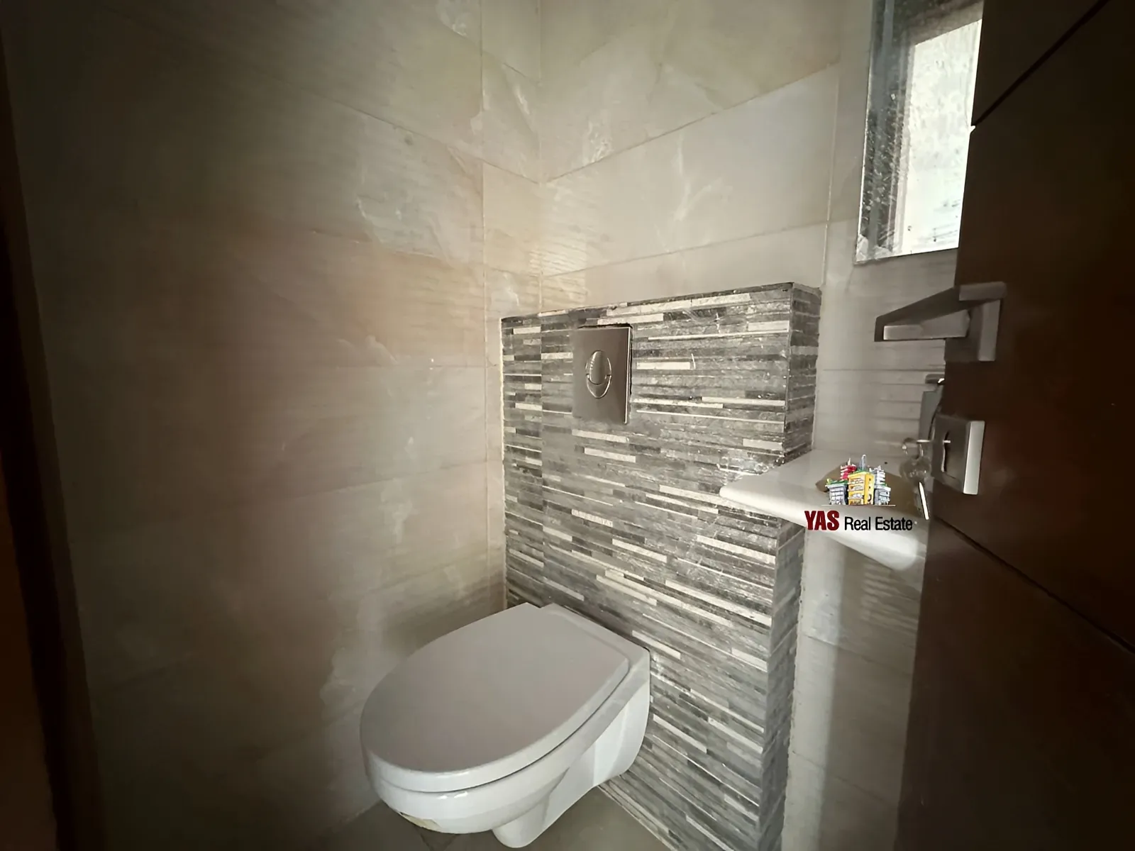 Apartment for Sale in Kfar Yassine - 3 bed, 3 bath