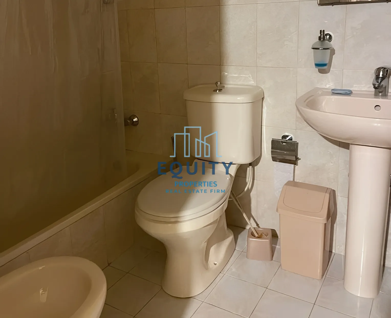 Apartment for sale in Achrafieh, Beirut, Lebanon - 3 bed, 3 bath