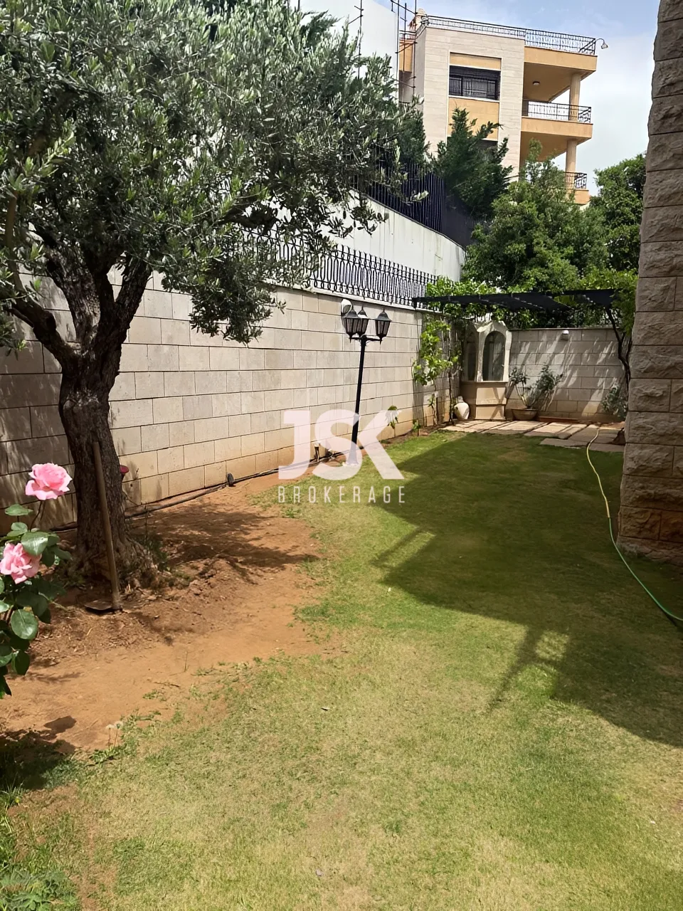 Villa for Sale in Mar Moussa El Douar - 10 bath