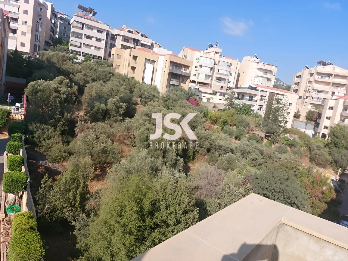 Land for Sale in Mansourieh