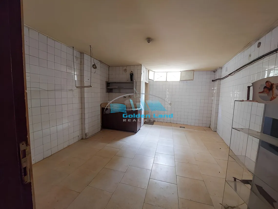 Shop for rent in Zalqa, Lebanon