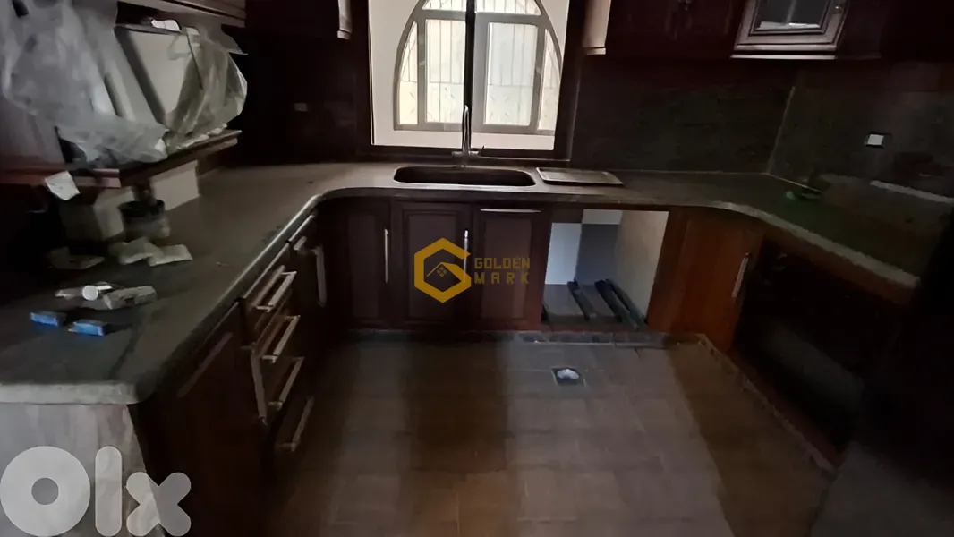Villa for Sale in Seraal