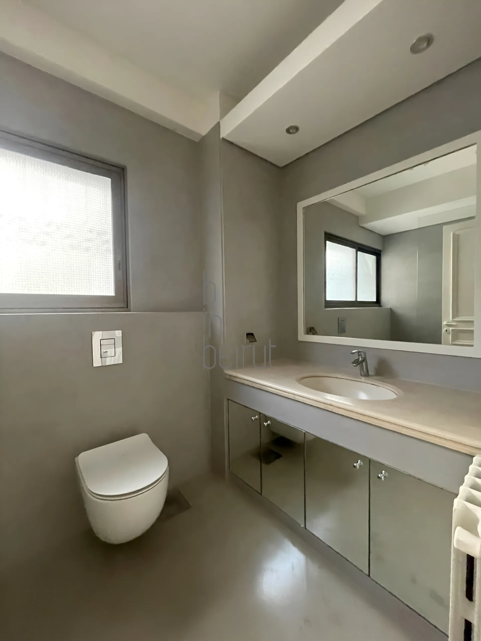 Apartment for Rent in Zarhat el Ihssan