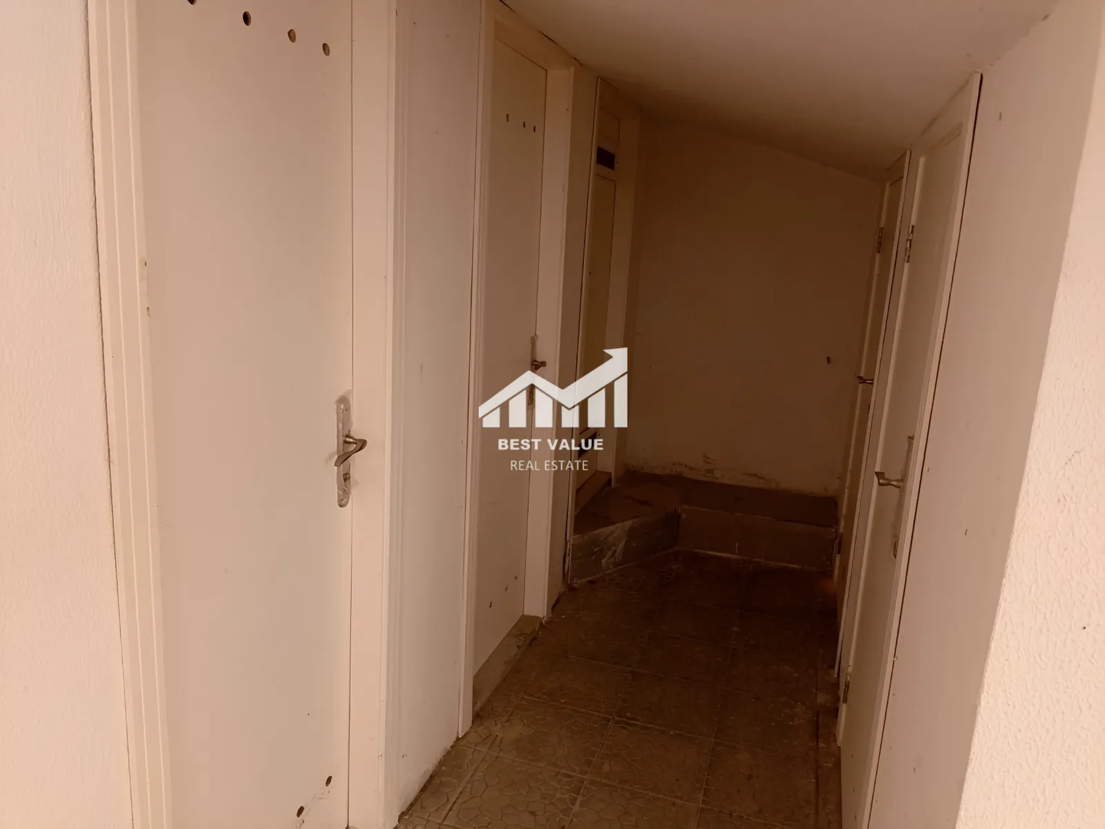 Apartment for sale in Aamchit
