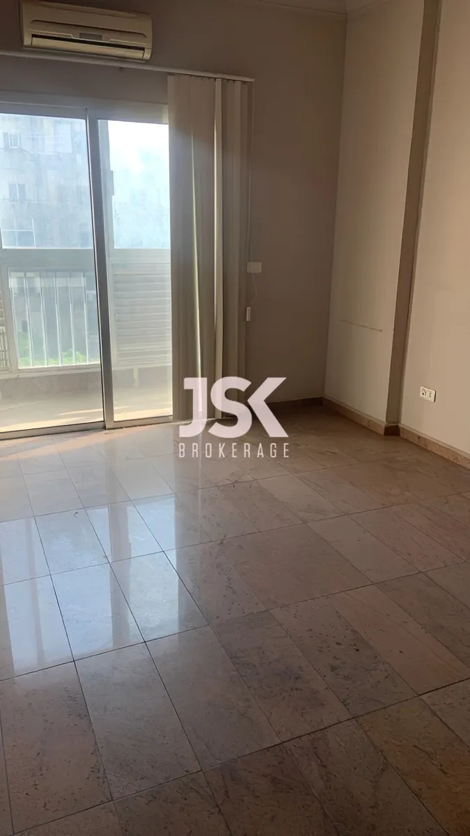 Office for rent in Zalqa, Lebanon