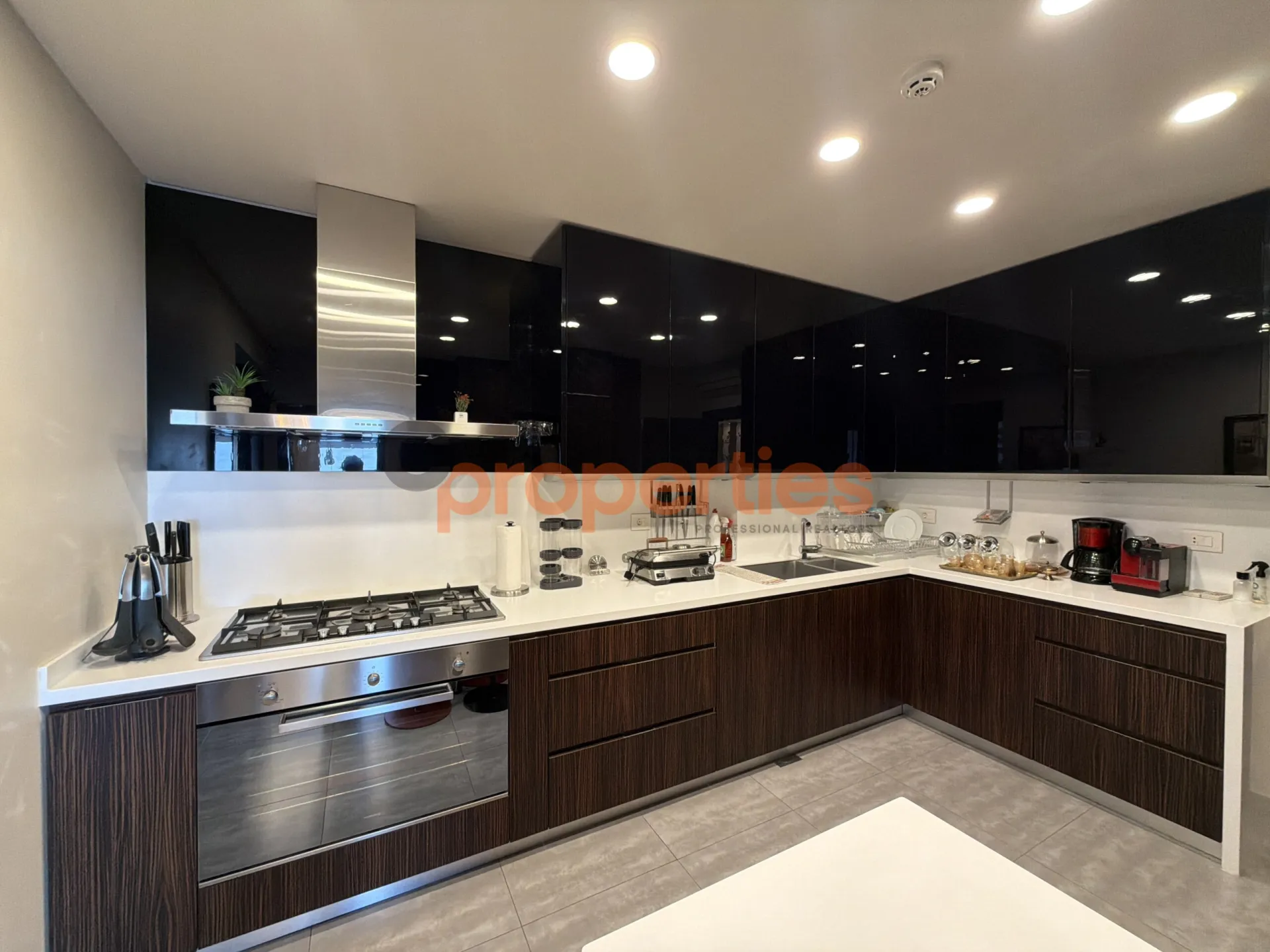Apartment for Sale in Mtaileb