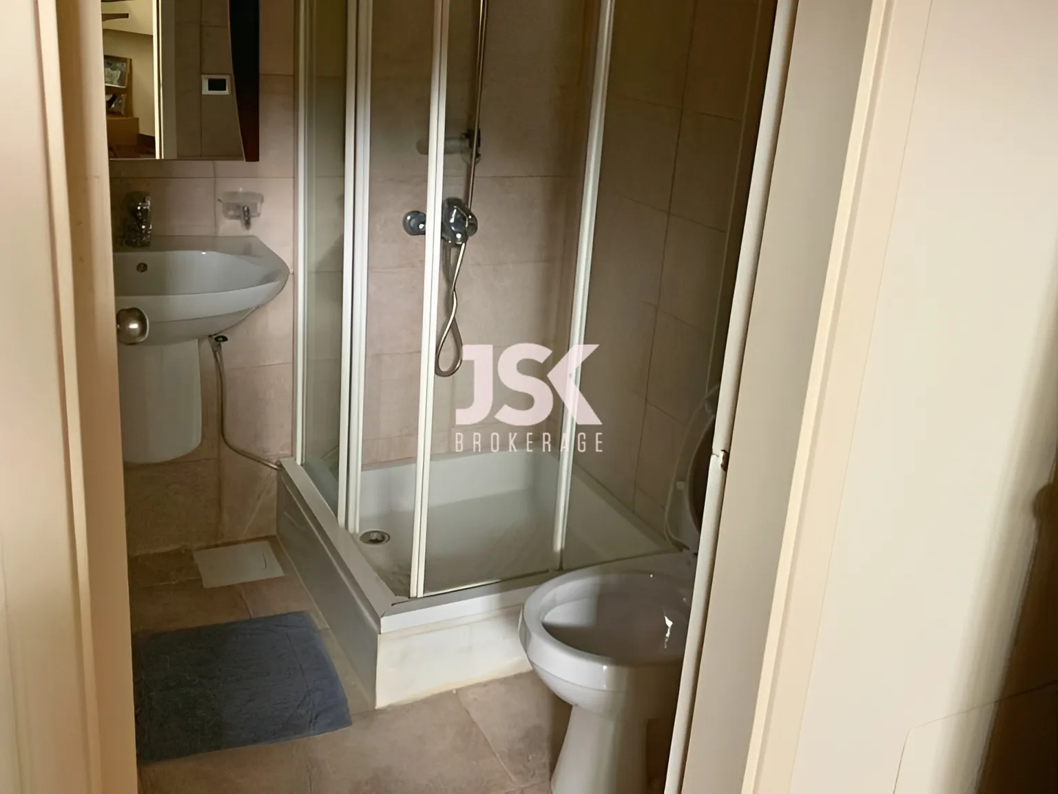 Chalet for Sale in Kafr