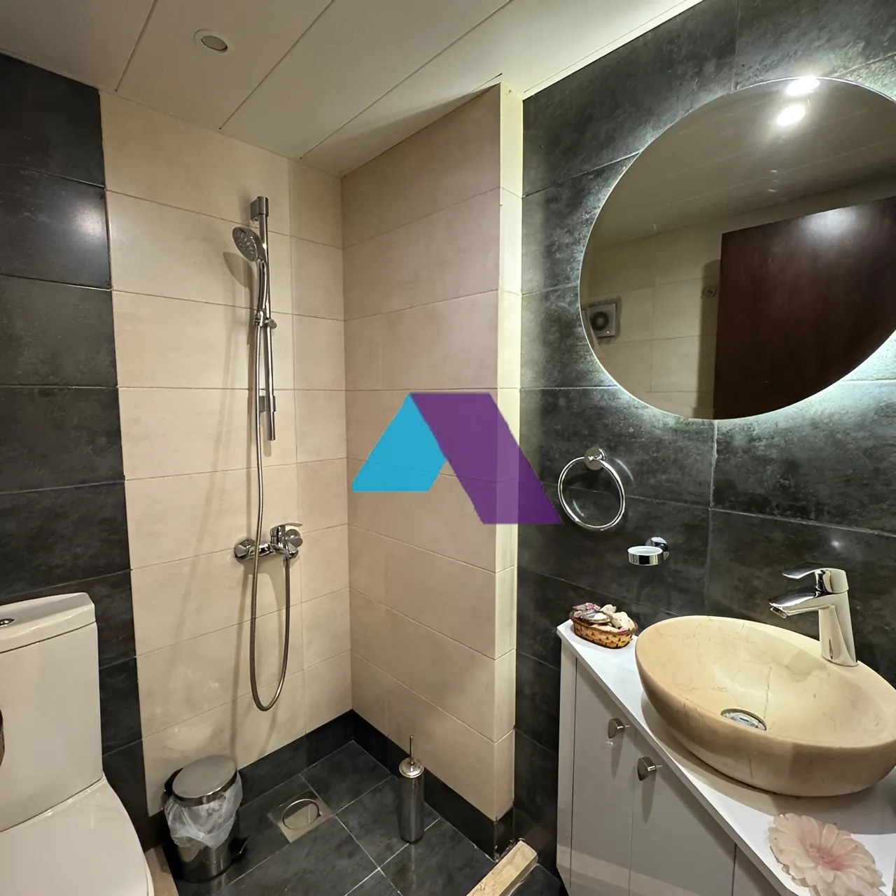 Apartment for Sale in Sabtiyeh