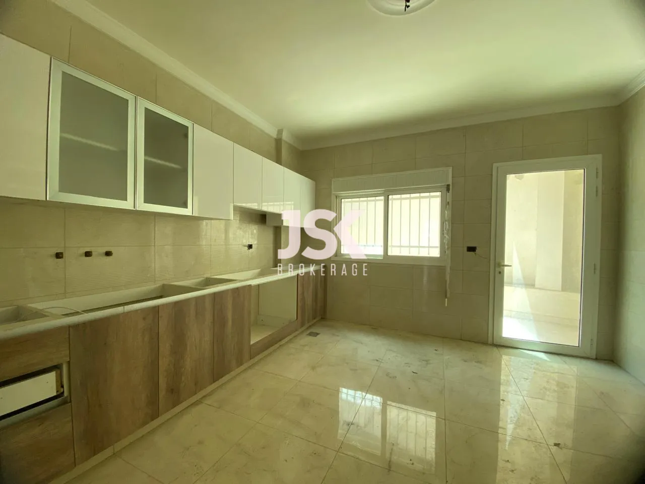 Apartment for Sale in Aley