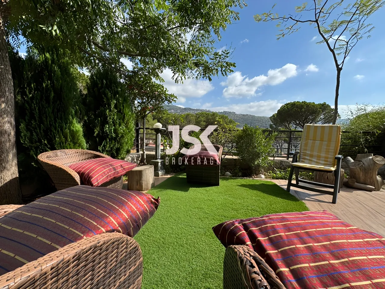 Apartment for Sale in Baabdat