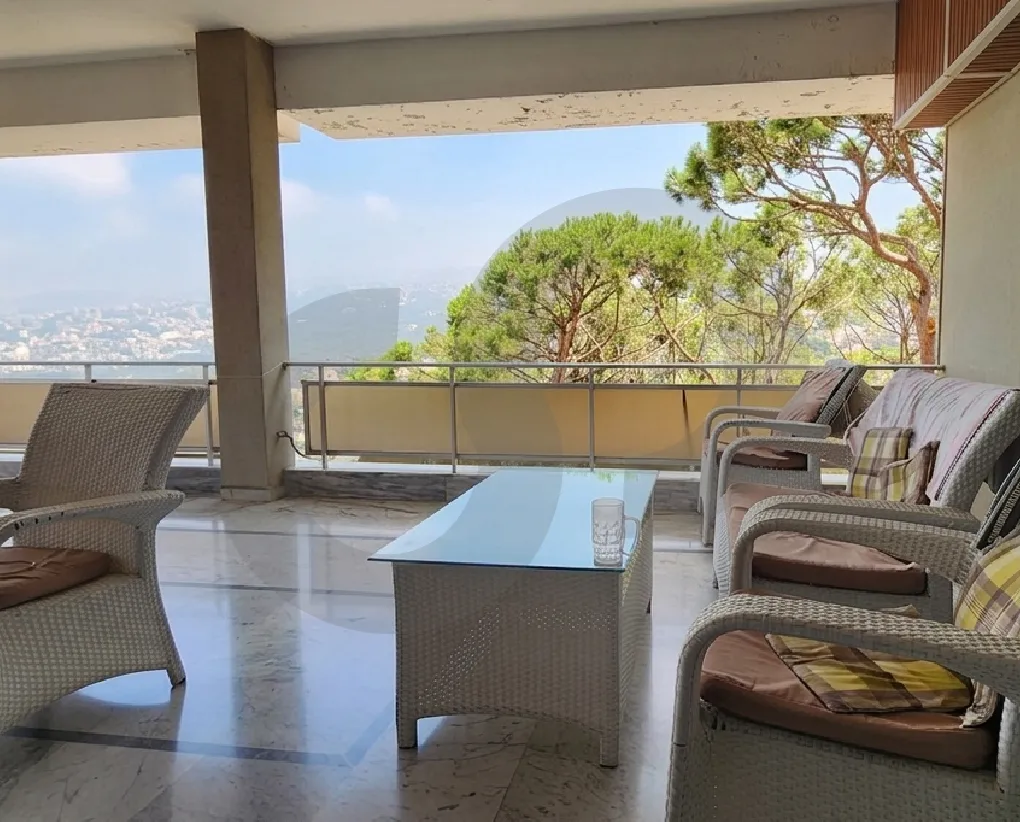 Villa for Sale in Qornet El Hamra