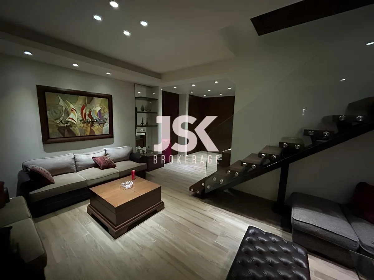 Duplex for Rent in Aaoukar, Lebanon - 3 bed