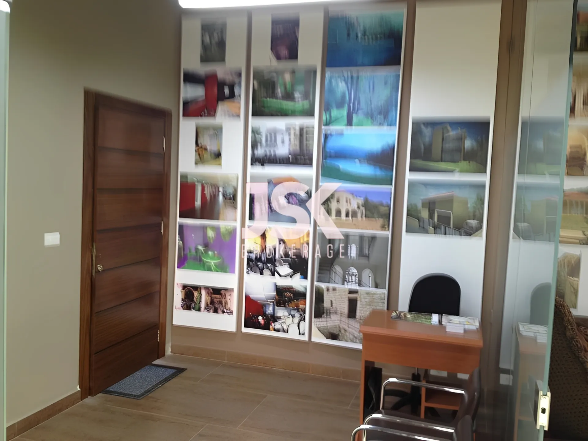 Office for sale in Zalqa