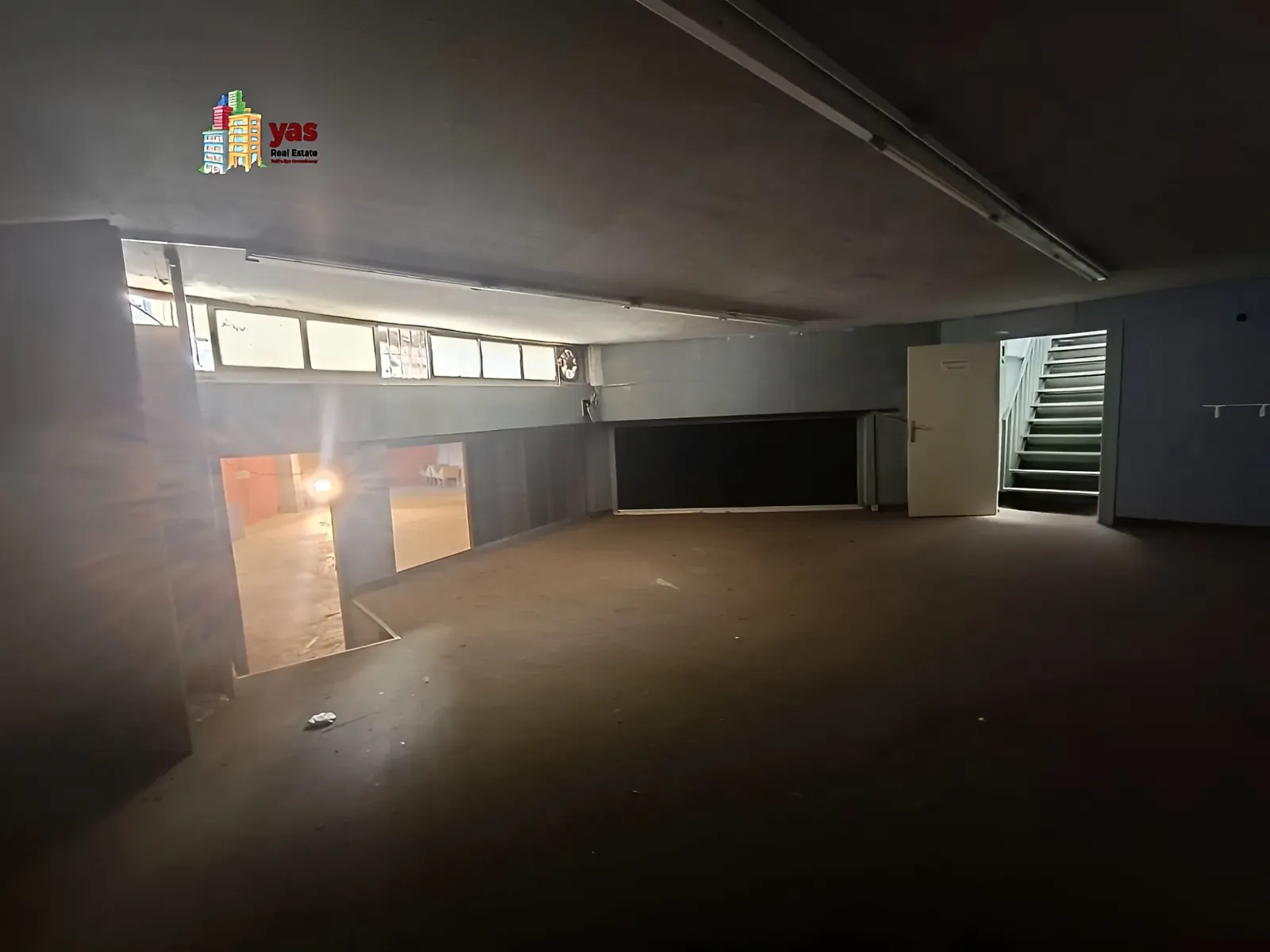Warehouse for Sale in Dekwaneh