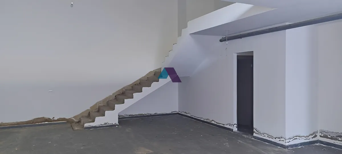 Warehouse for Sale in Bsalim