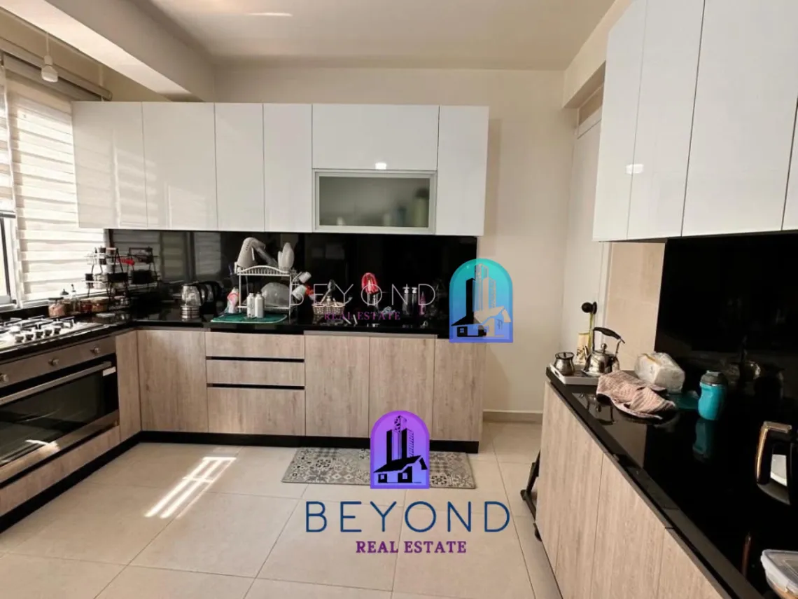 Apartment for sale in Ras Al Naba'a, Beirut, Lebanon