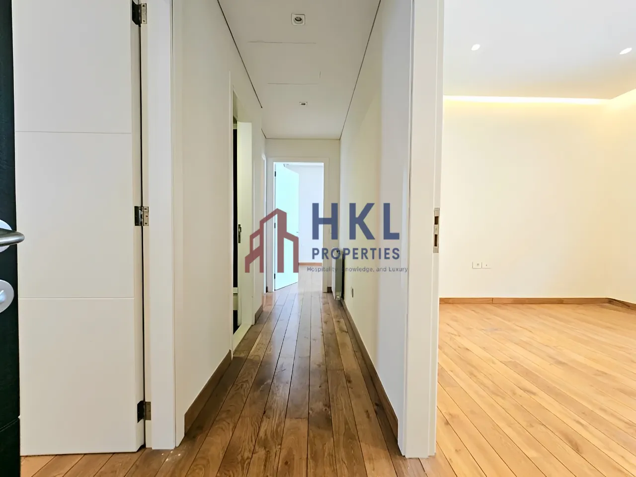 Apartment for sale in Hamra