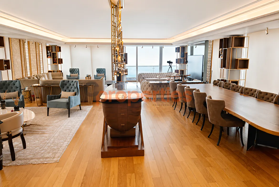 Apartment for Sale in Manara - 3 bed, 5 bath