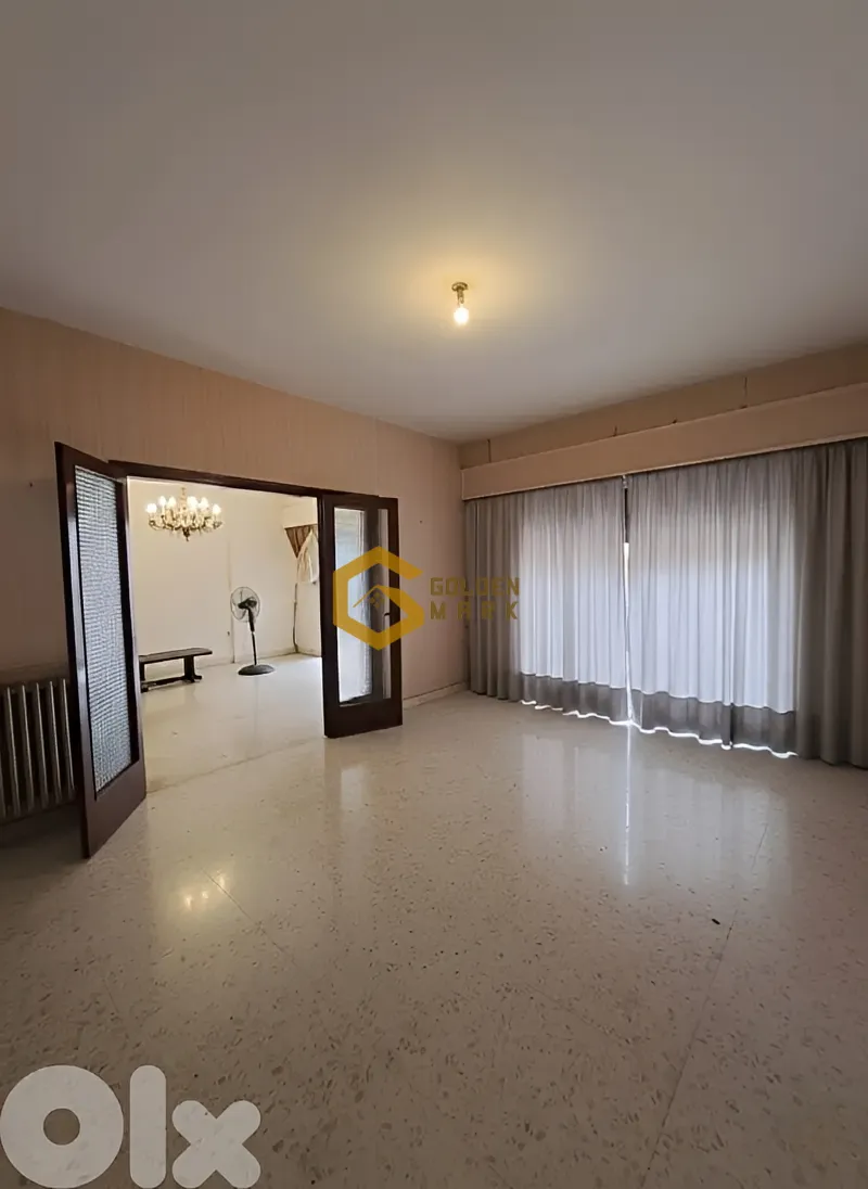 Apartment for Sale in Sanayeh, Beirut - 4 bed, 4 bath
