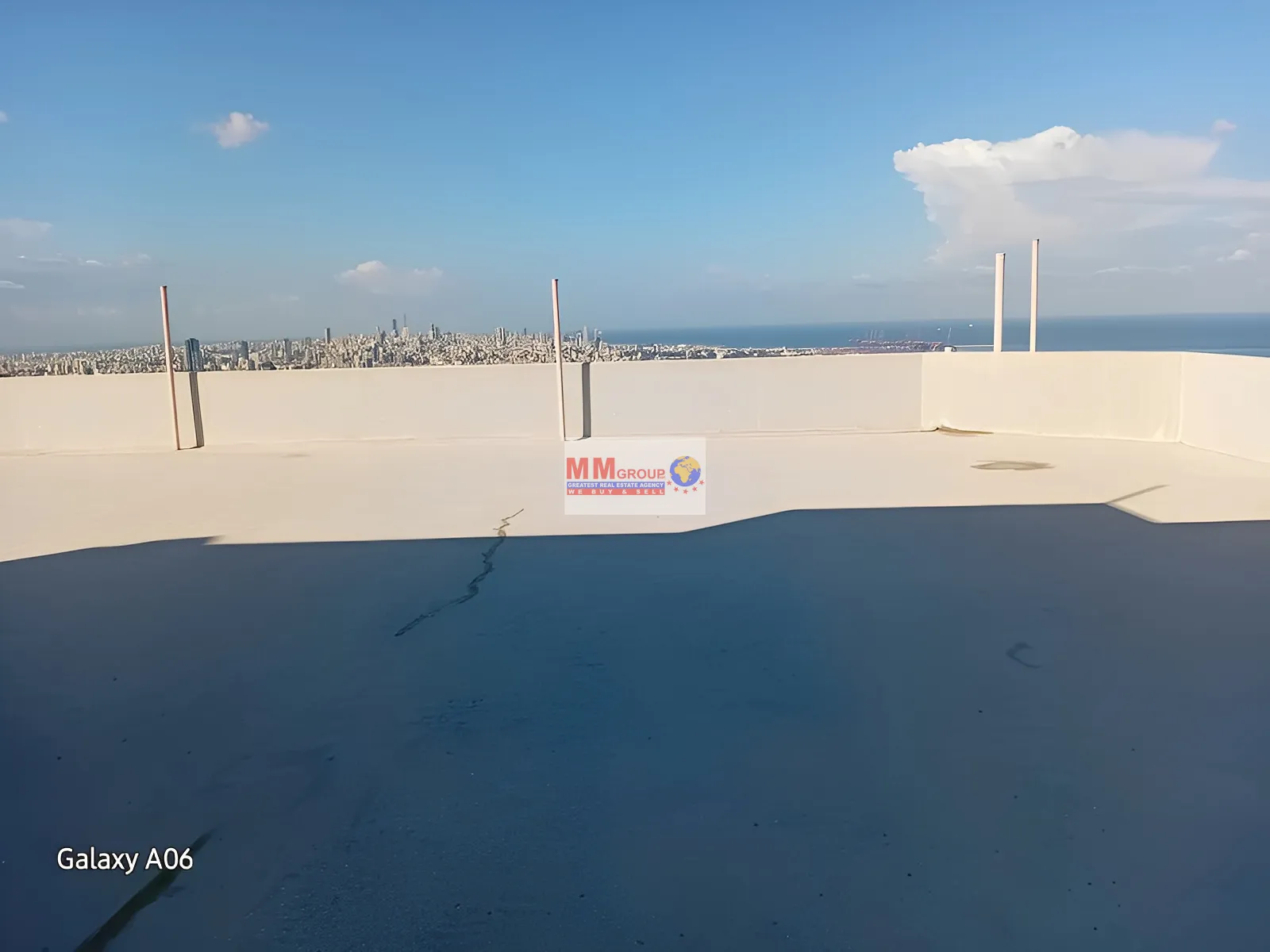 Warehouse for sale in Roumieh