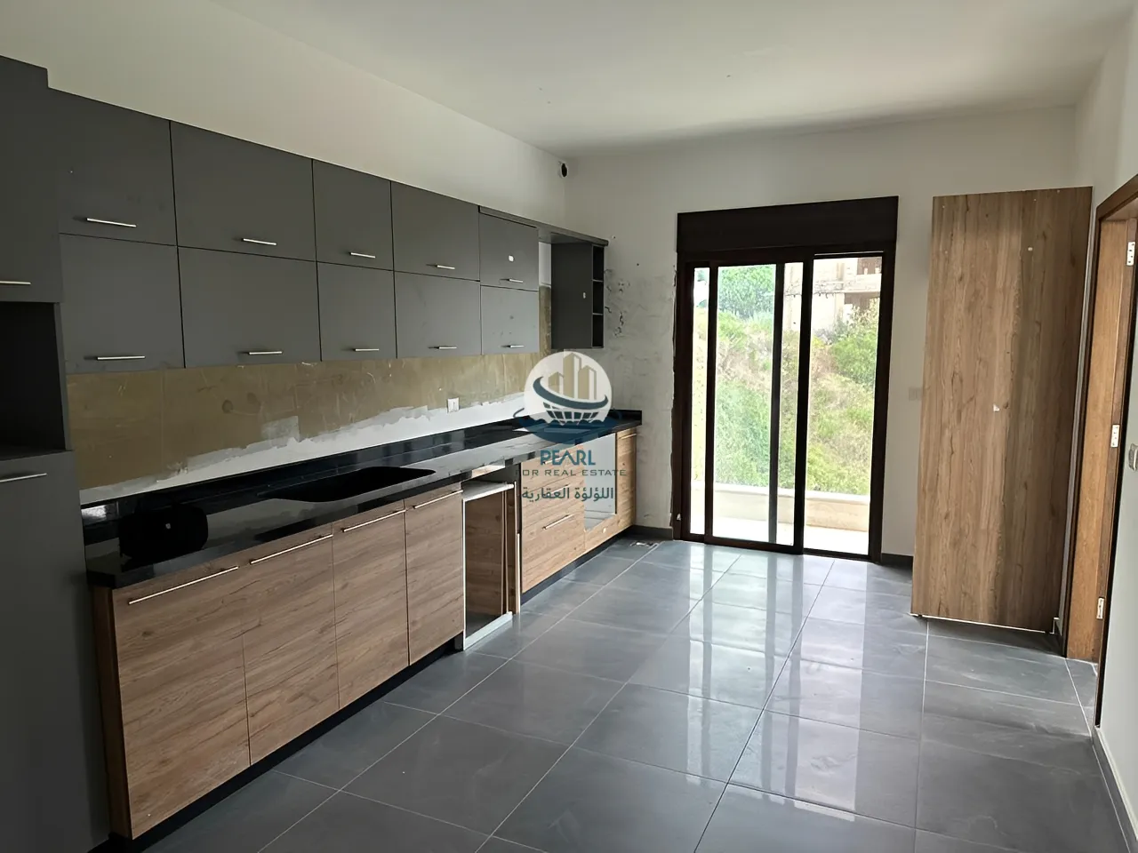 Apartment for sale in Chouit