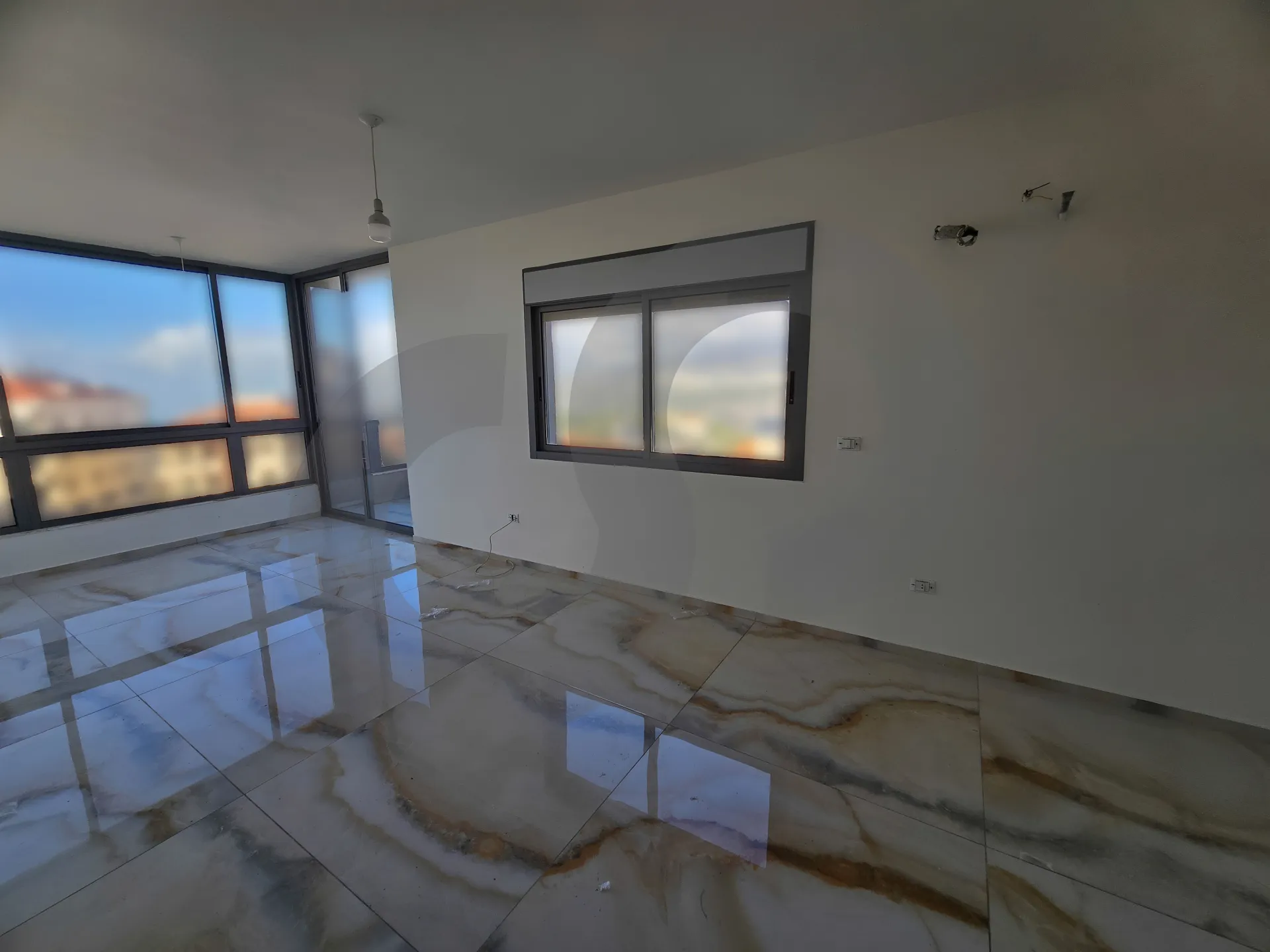 Duplex for Sale in Cornet Chahwan - 4 bed, 3 bath