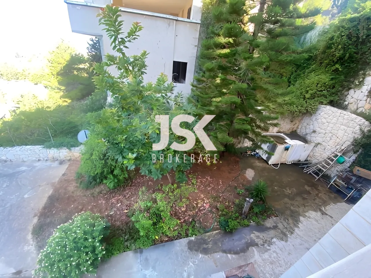 Apartment for Sale in Fatqa, Lebanon - 4 bed, 4 bath
