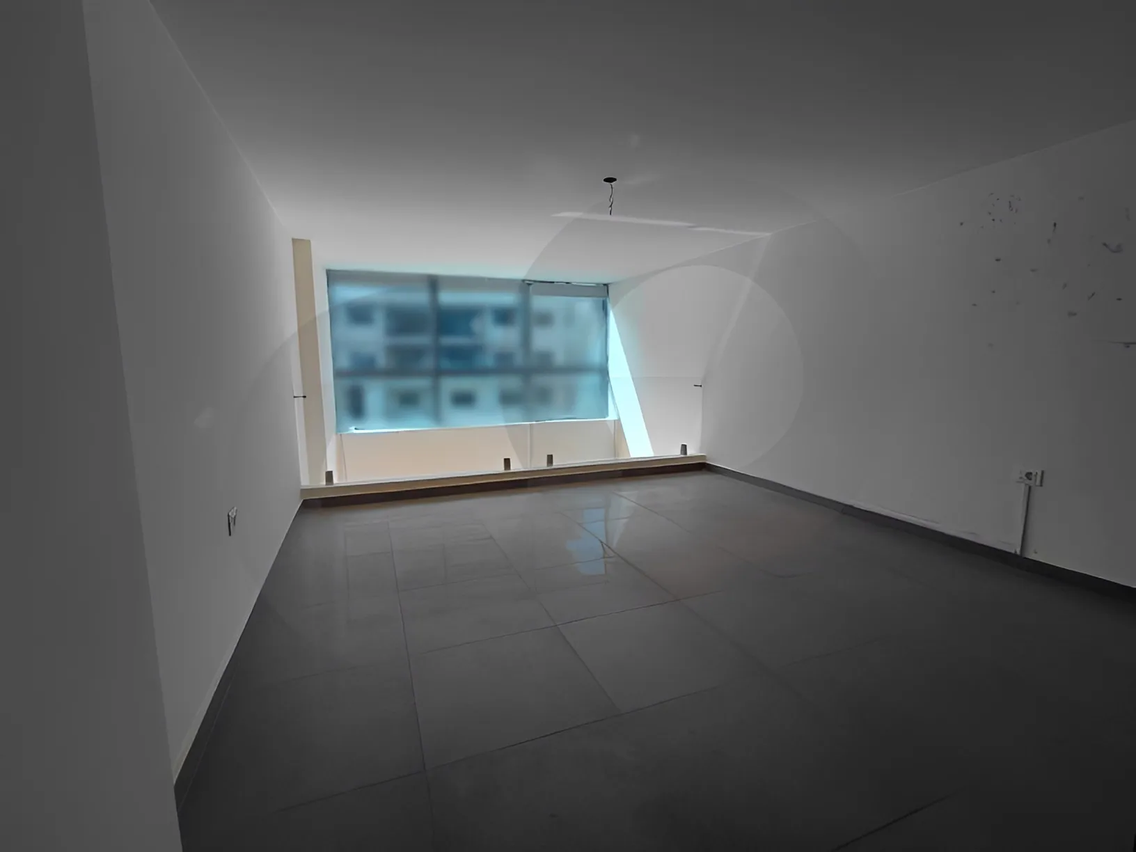 Office for Rent in Dekwaneh