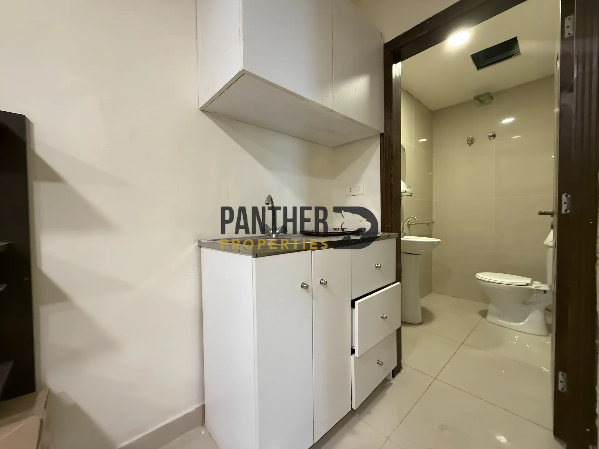 Office for rent in Jal el dib, lebanon