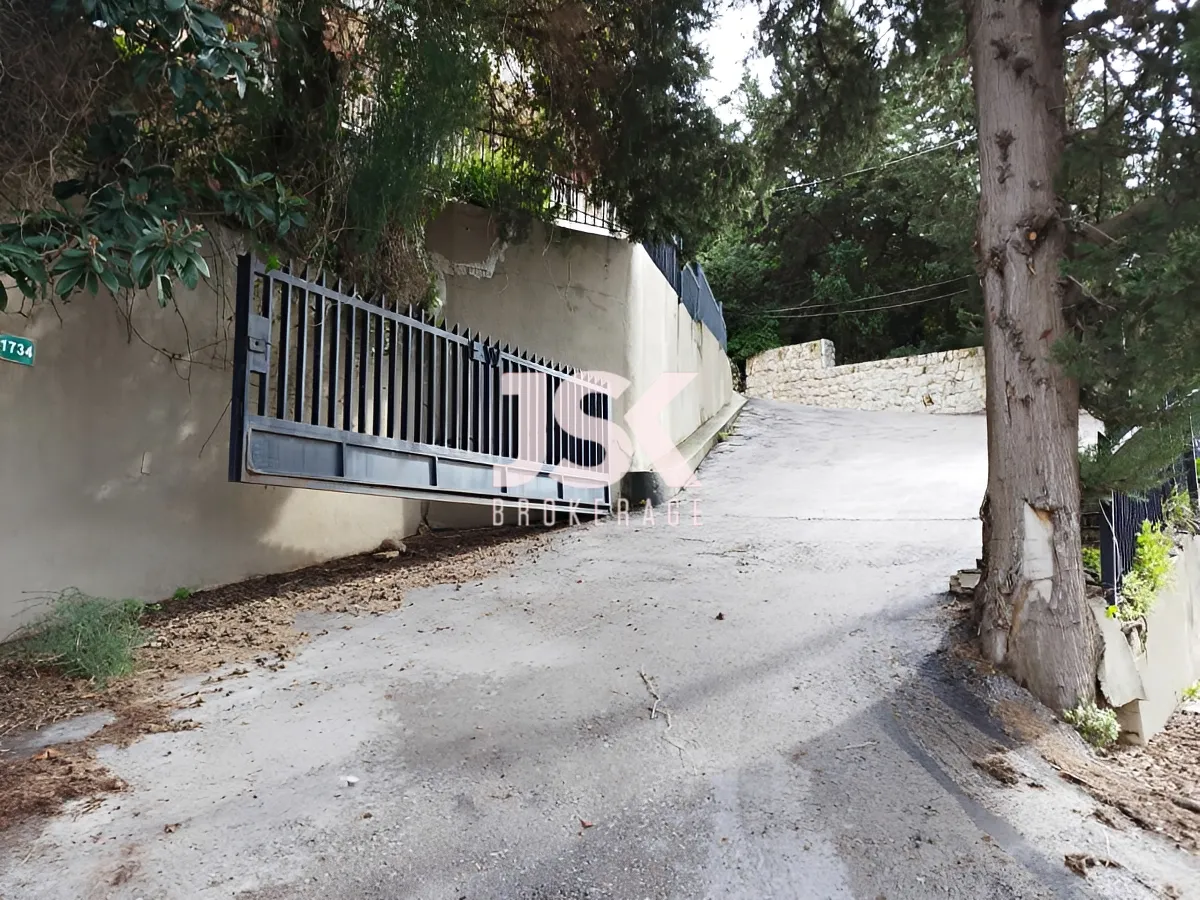 Villa for Sale in Kfour, Lebanon