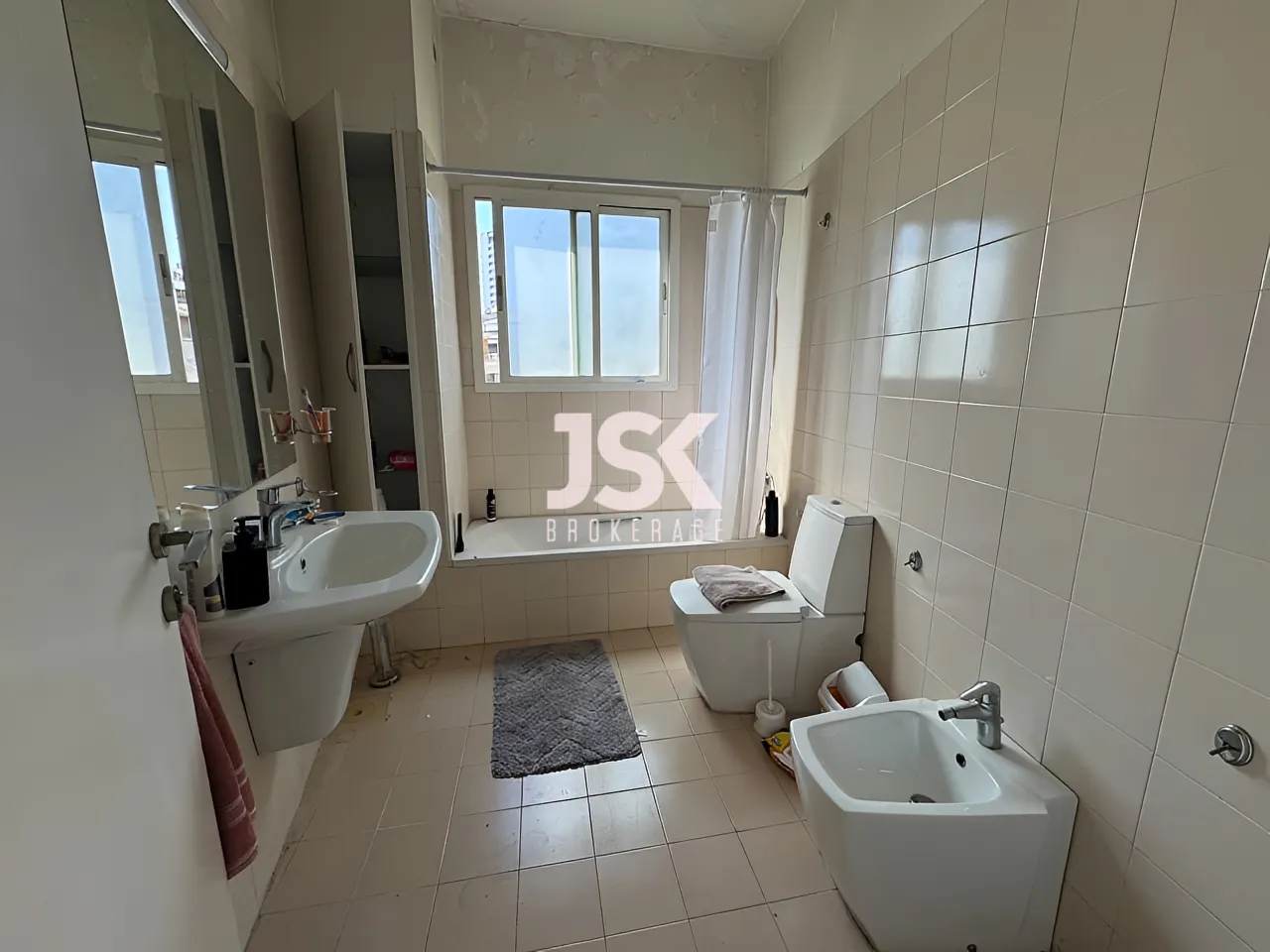 Apartment for Rent in Downtown