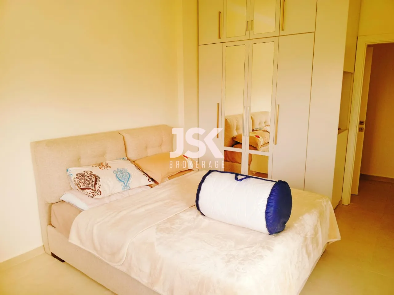 Apartment for Sale in Safra
