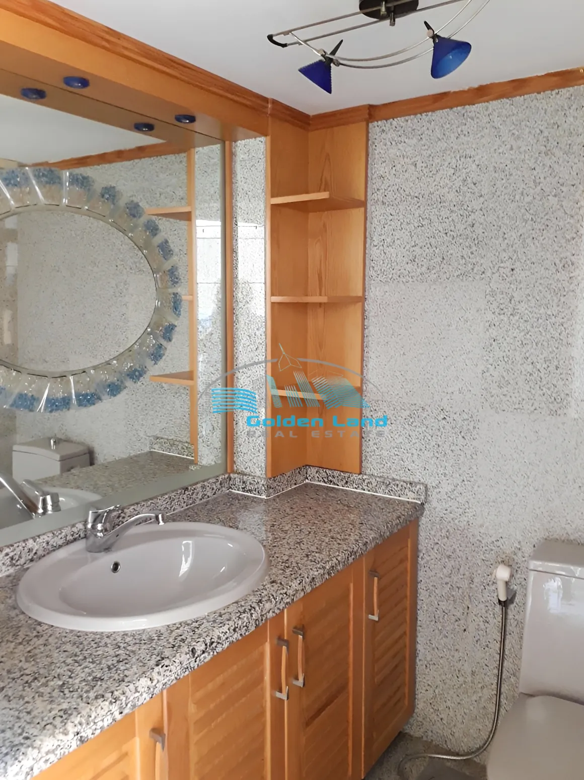 Triplex for Rent in Baabdat