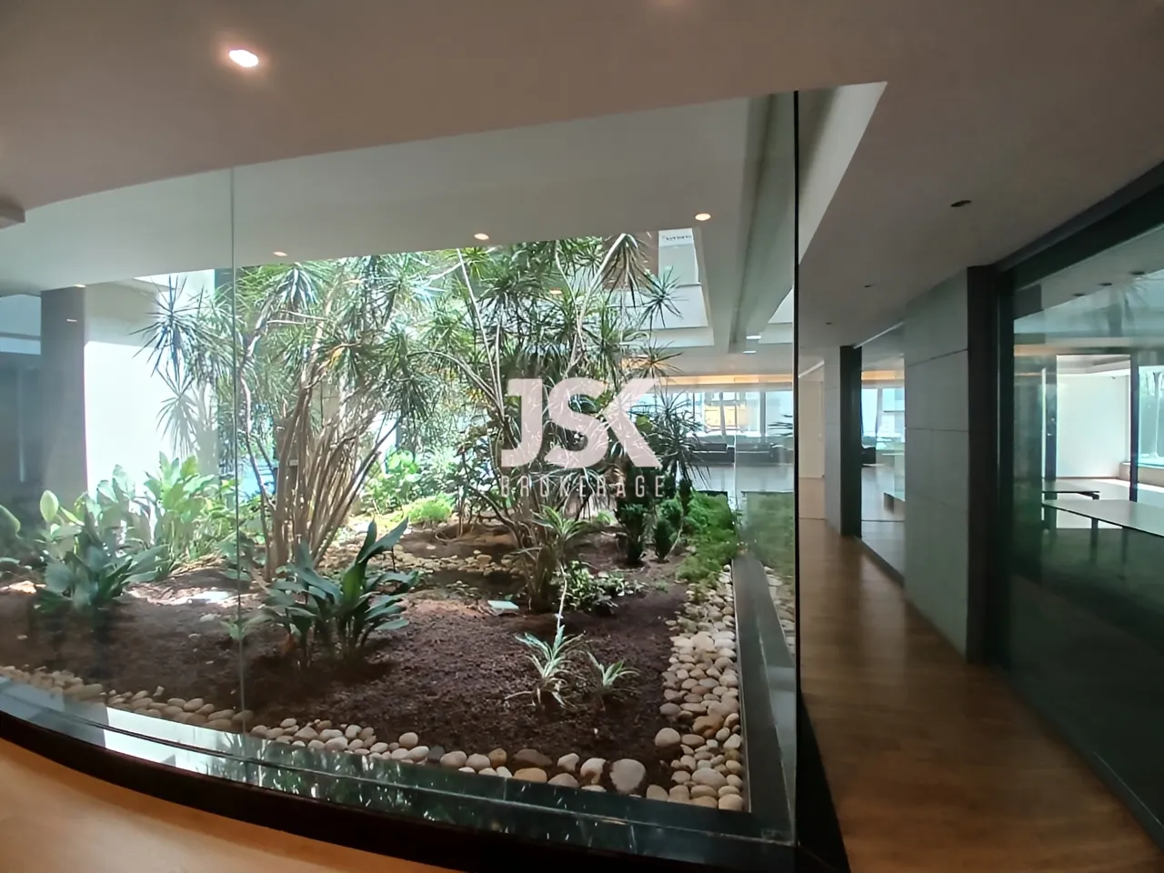Office for Rent in Horch Tabet