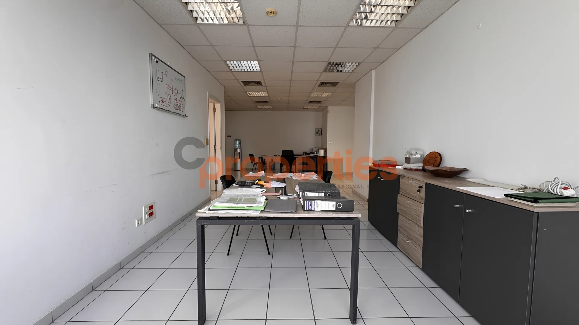 Office for Rent in Aaoukar