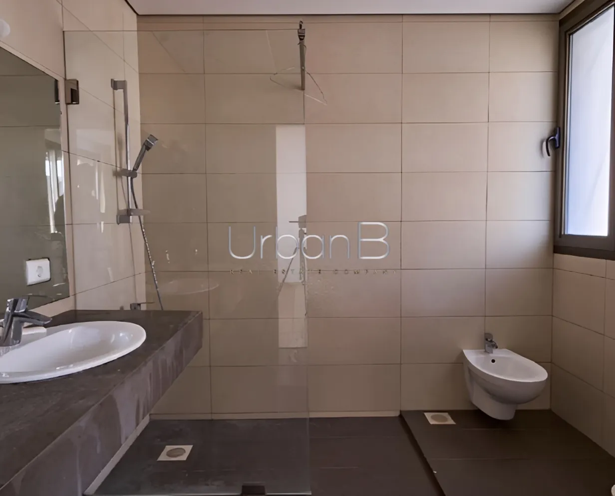 Apartment for sale in Caree d'or, achrafieh, lebanon