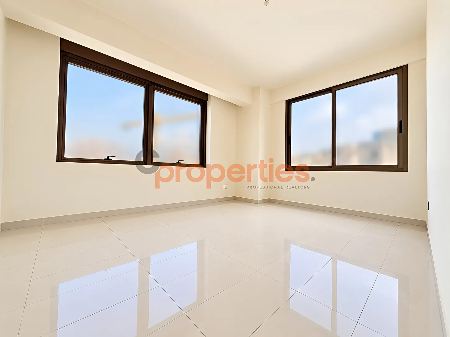 Office for Sale in Byblos
