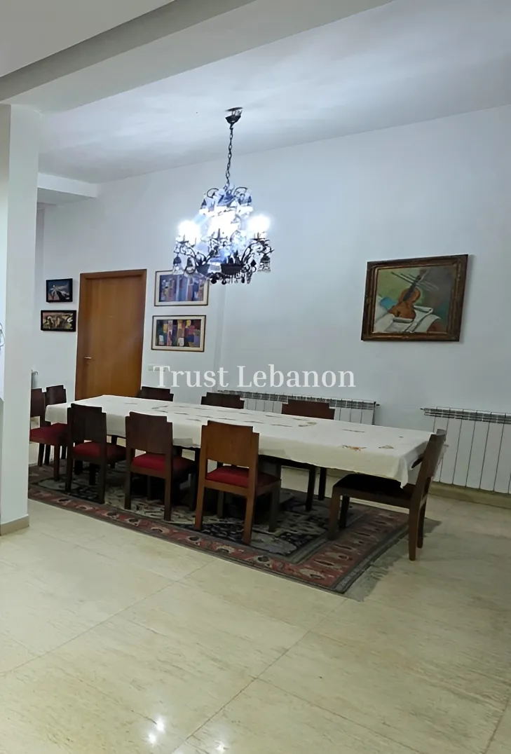 Apartment for sale in Horch Tabet