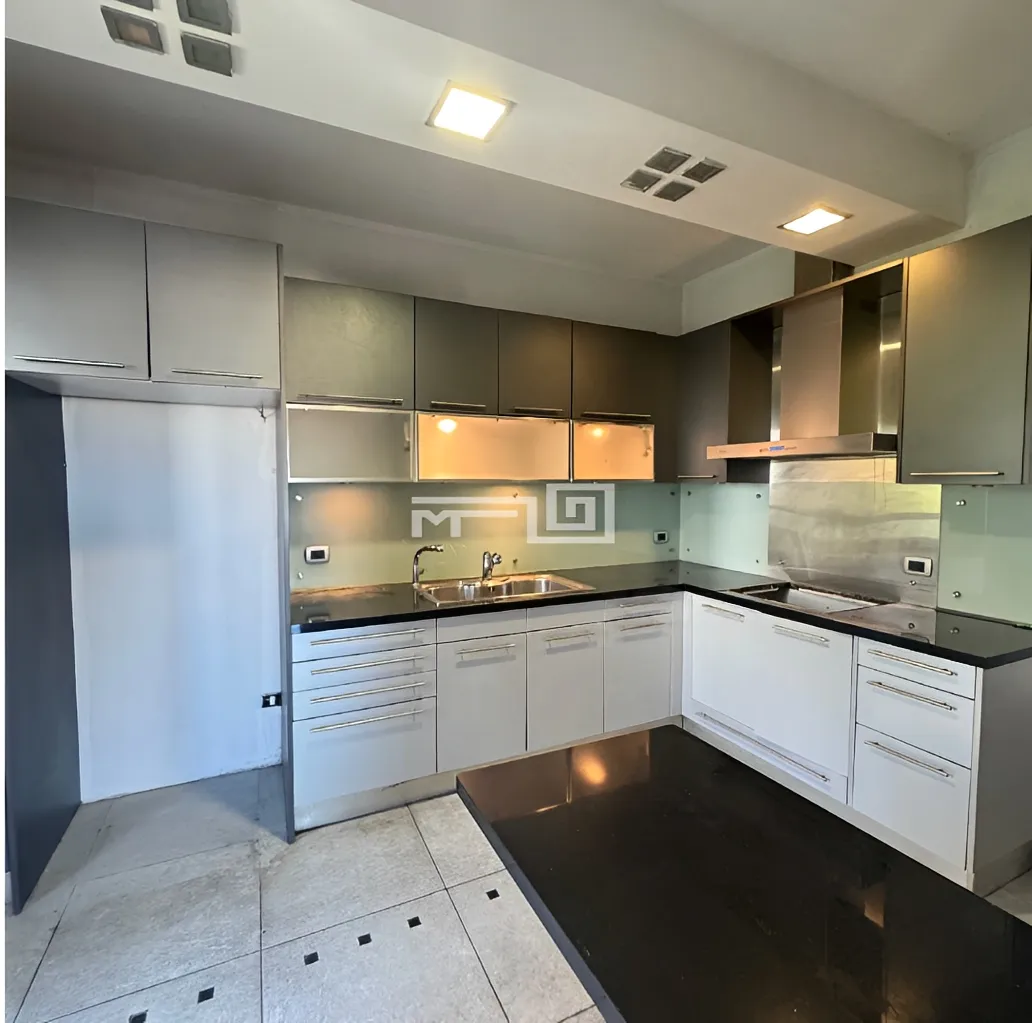 Apartment for rent in Naqqache