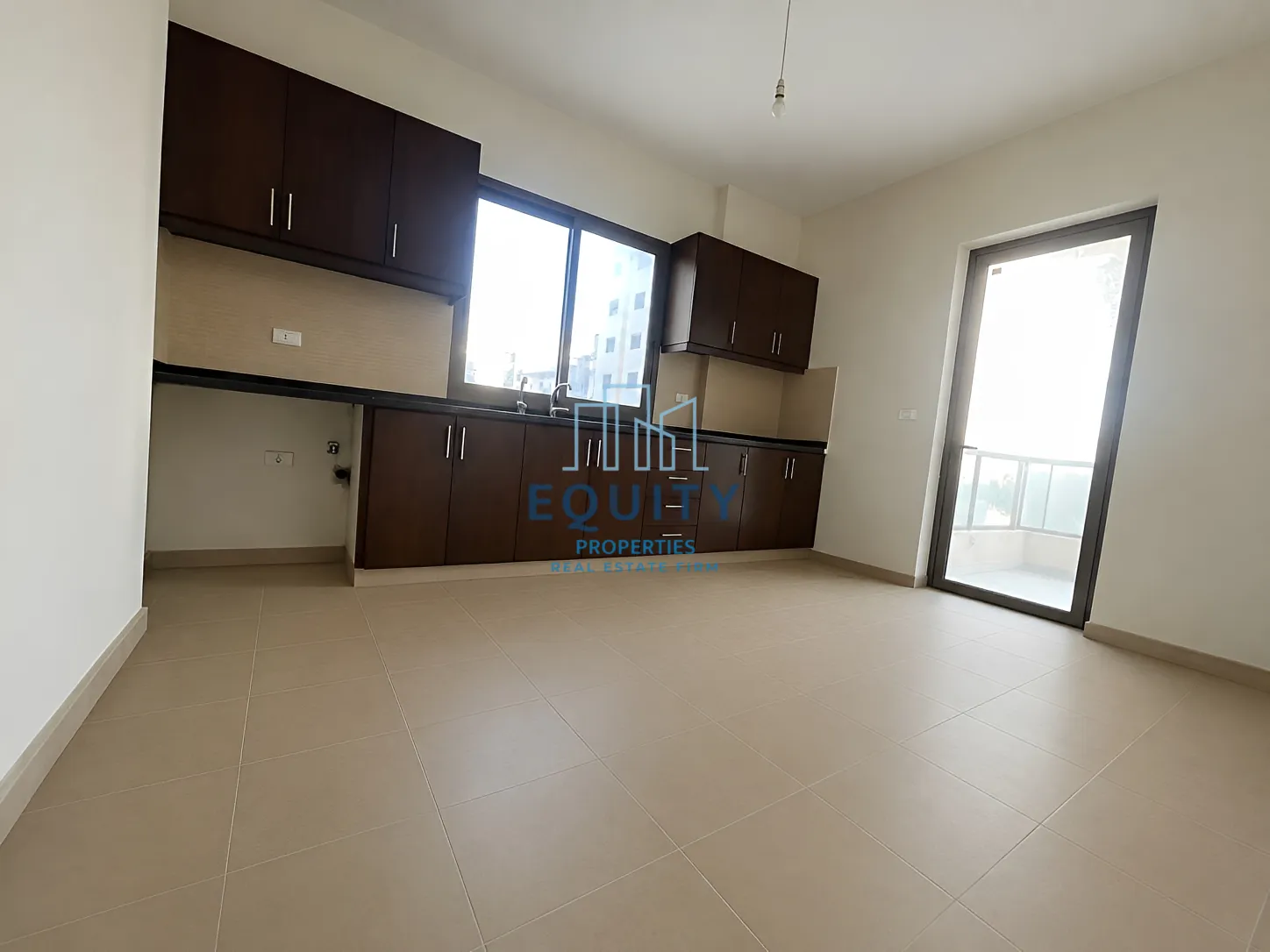 Apartment for rent in Adonis - 3 bed, 3 bath
